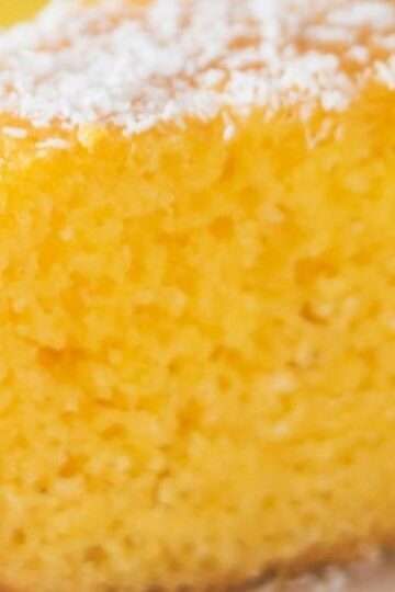 Air fryer lemon cake