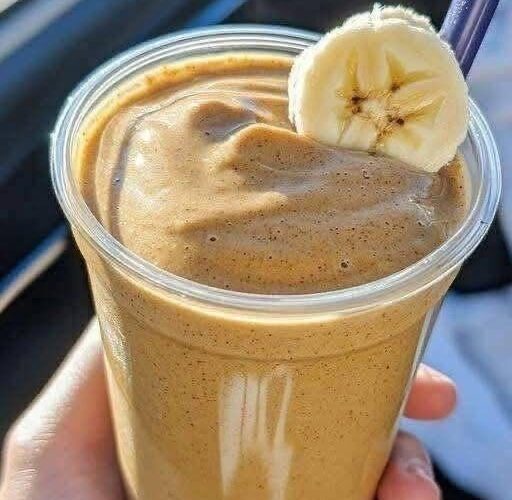 Creamy Peanut Butter Banana Smoothie